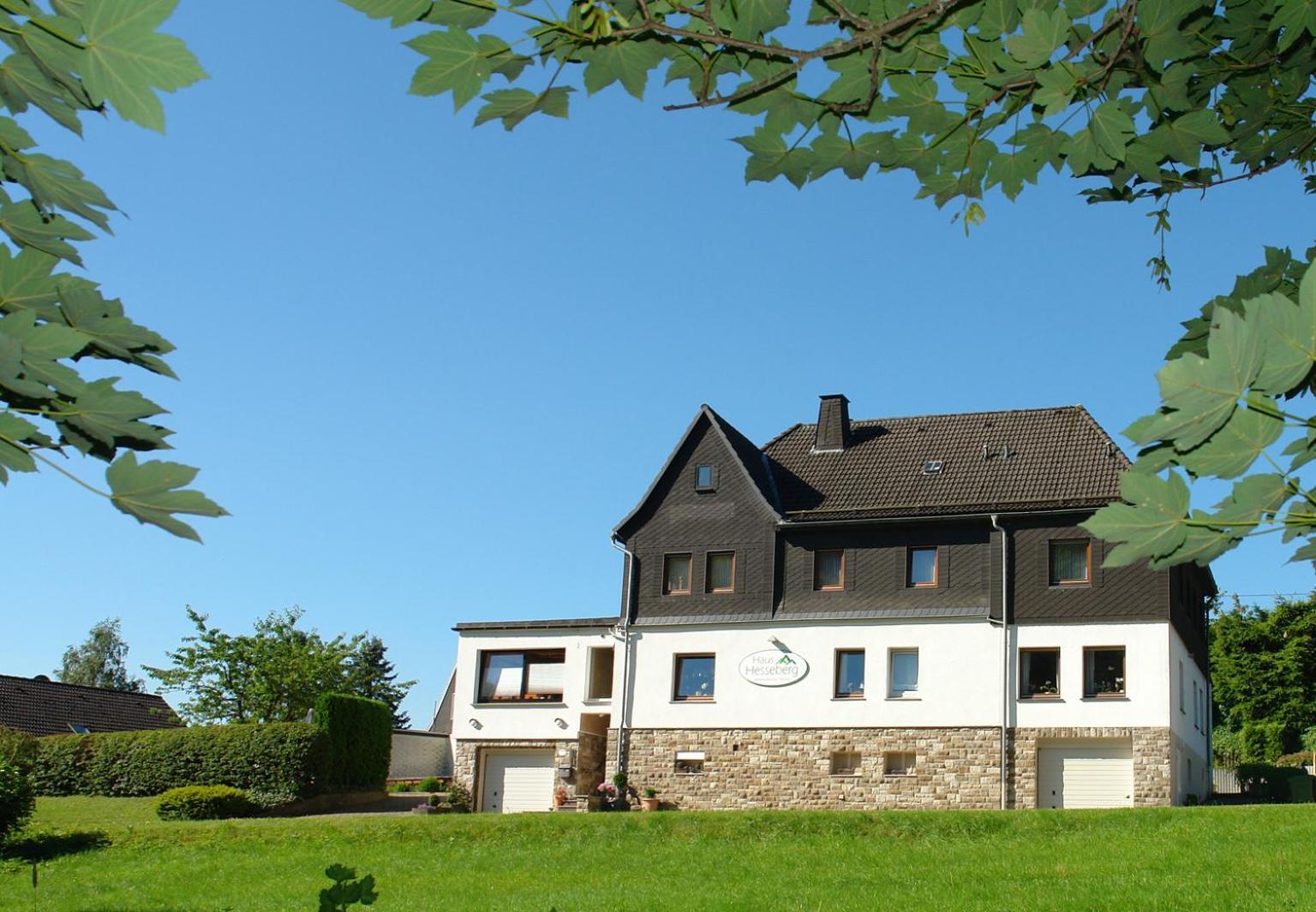 ホテル Haus Hesseberg メーデバッハ エクステリア 写真