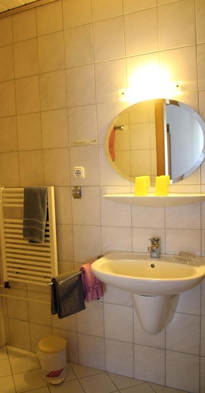 ホテル Haus Hesseberg メーデバッハ 部屋 写真